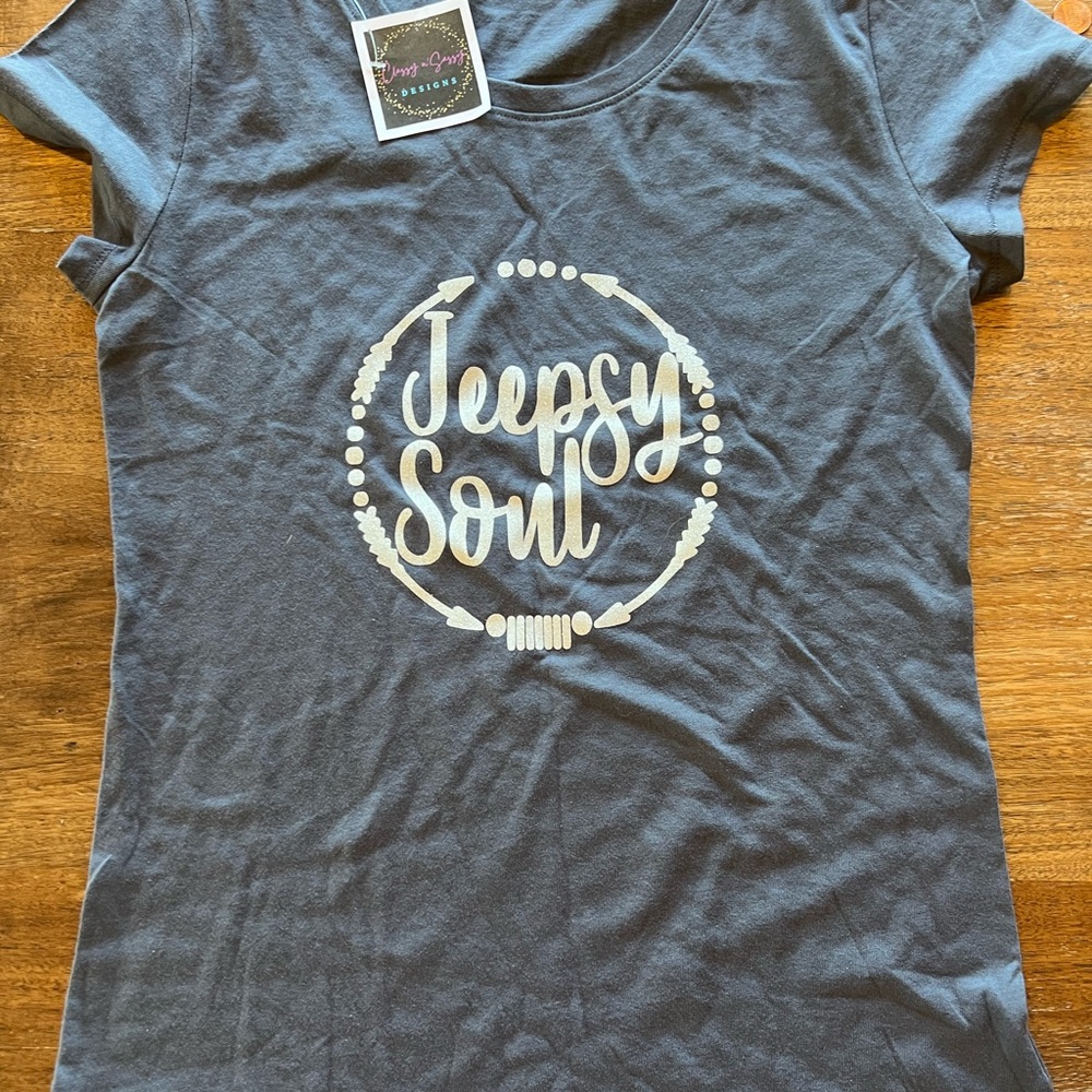 No Boundaries Gray Graphic Tee